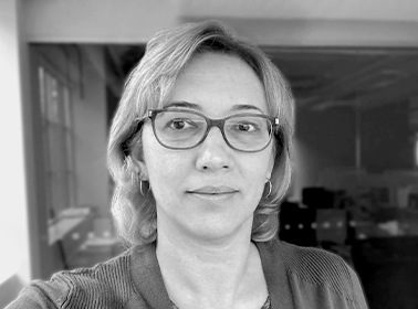 black and white portrait of a woman